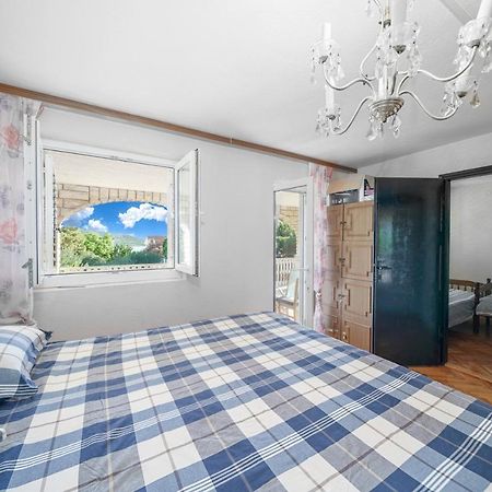 Apartments The Heart Of Croatia Pirovac Extérieur photo