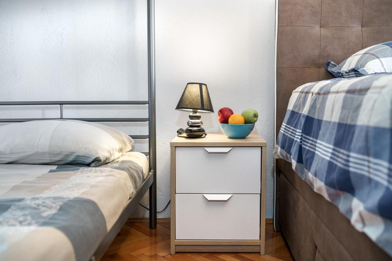 Apartments The Heart Of Croatia Pirovac Extérieur photo